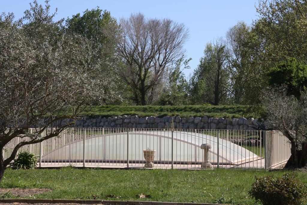 Mas Des Cigales Villa Avignon Bagian luar foto