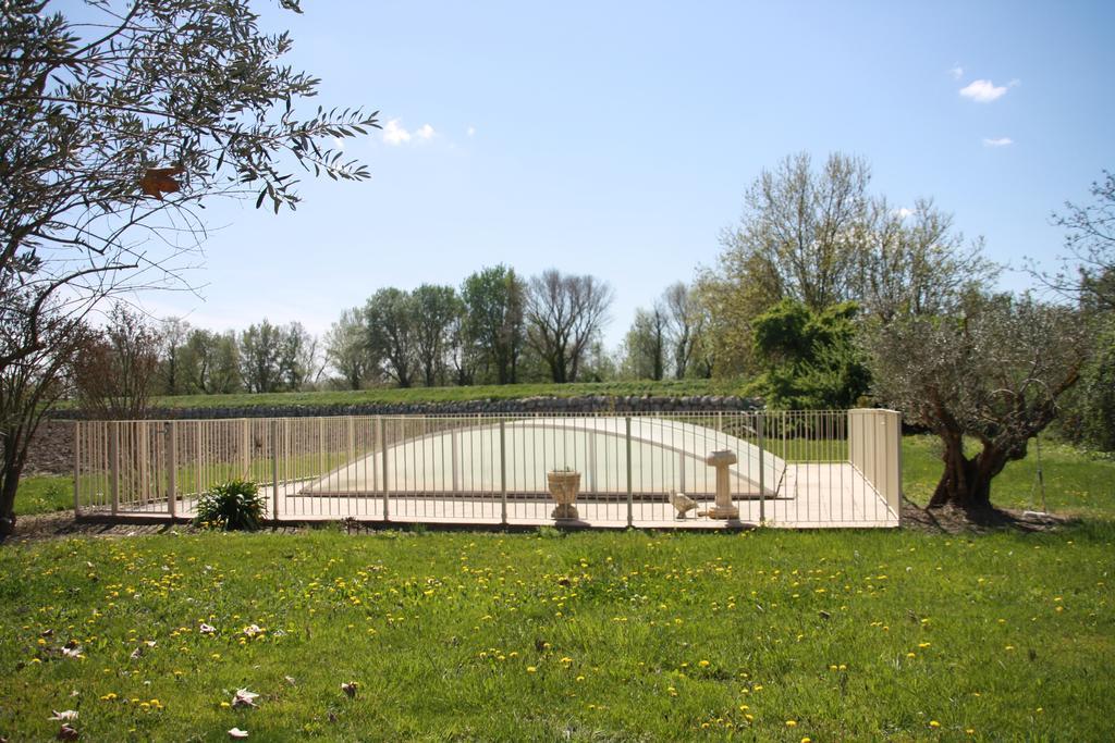 Mas Des Cigales Villa Avignon Bagian luar foto